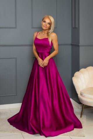 Корсетное платье с карманами