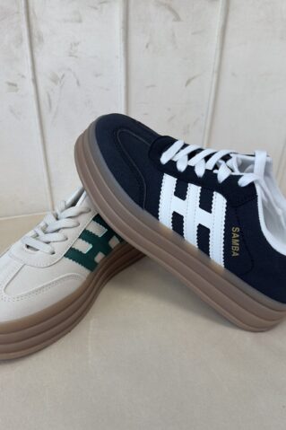 Comfortable casual shoes with thick sole