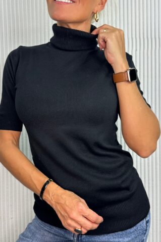 Kõrge keeratava kaelusega sviiter lühikeste varrukatega