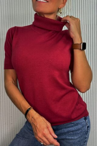 Kõrge keeratava kaelusega sviiter lühikeste varrukatega