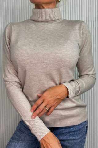 Kõrge keeratava kaelusega sviiter