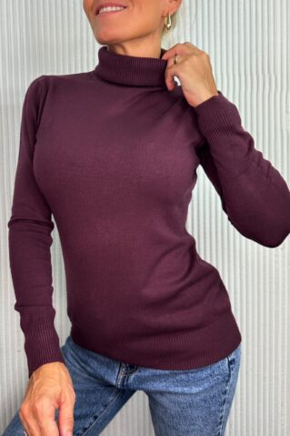 Kõrge keeratava kaelusega sviiter