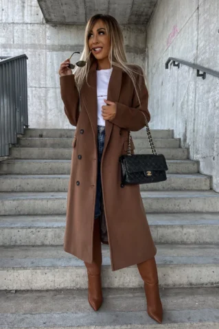 kvaliteetne talvemantel vööga camel pruun