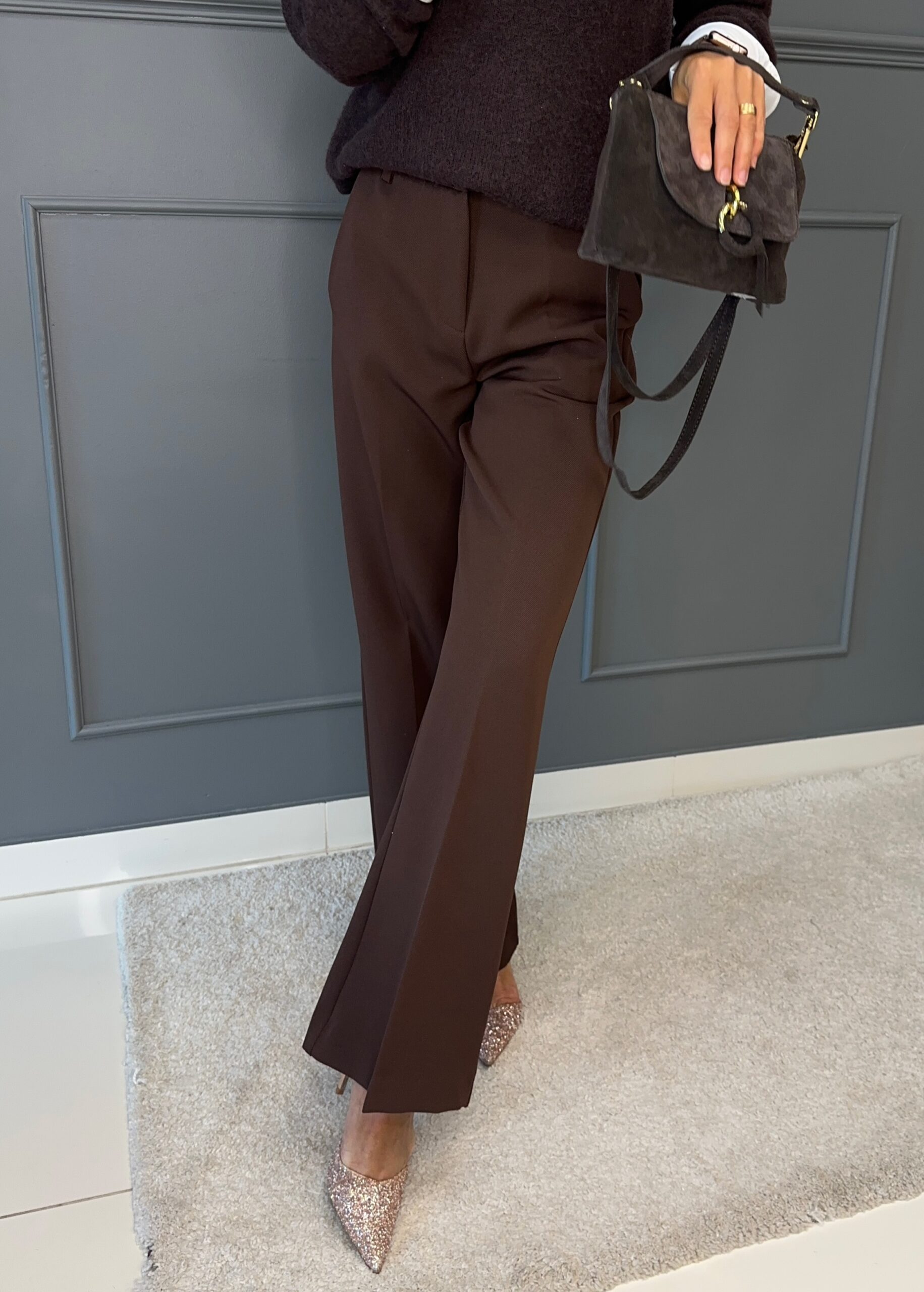 Pruunid sirge lõikega tekstiilpüksid — изображение 2