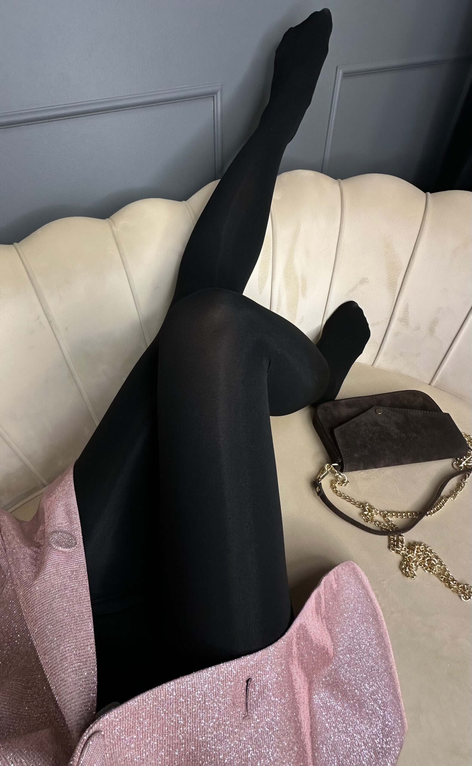 Mustad 300DEN sukkpüksid