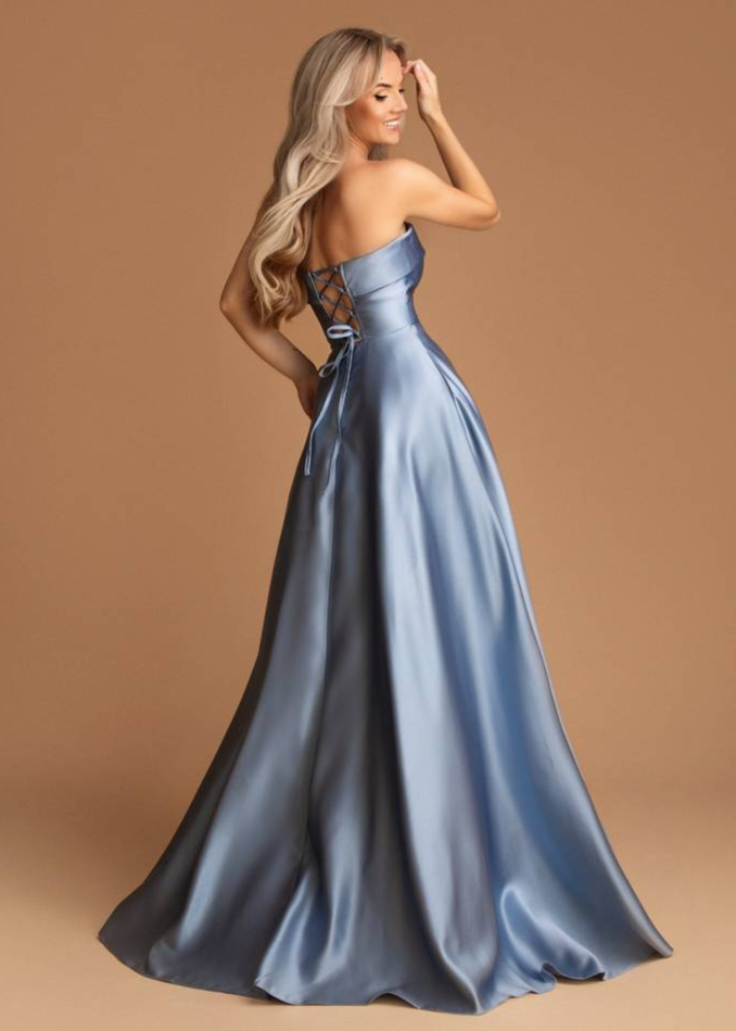 Korseti lõikega maksikleit ja taskutega