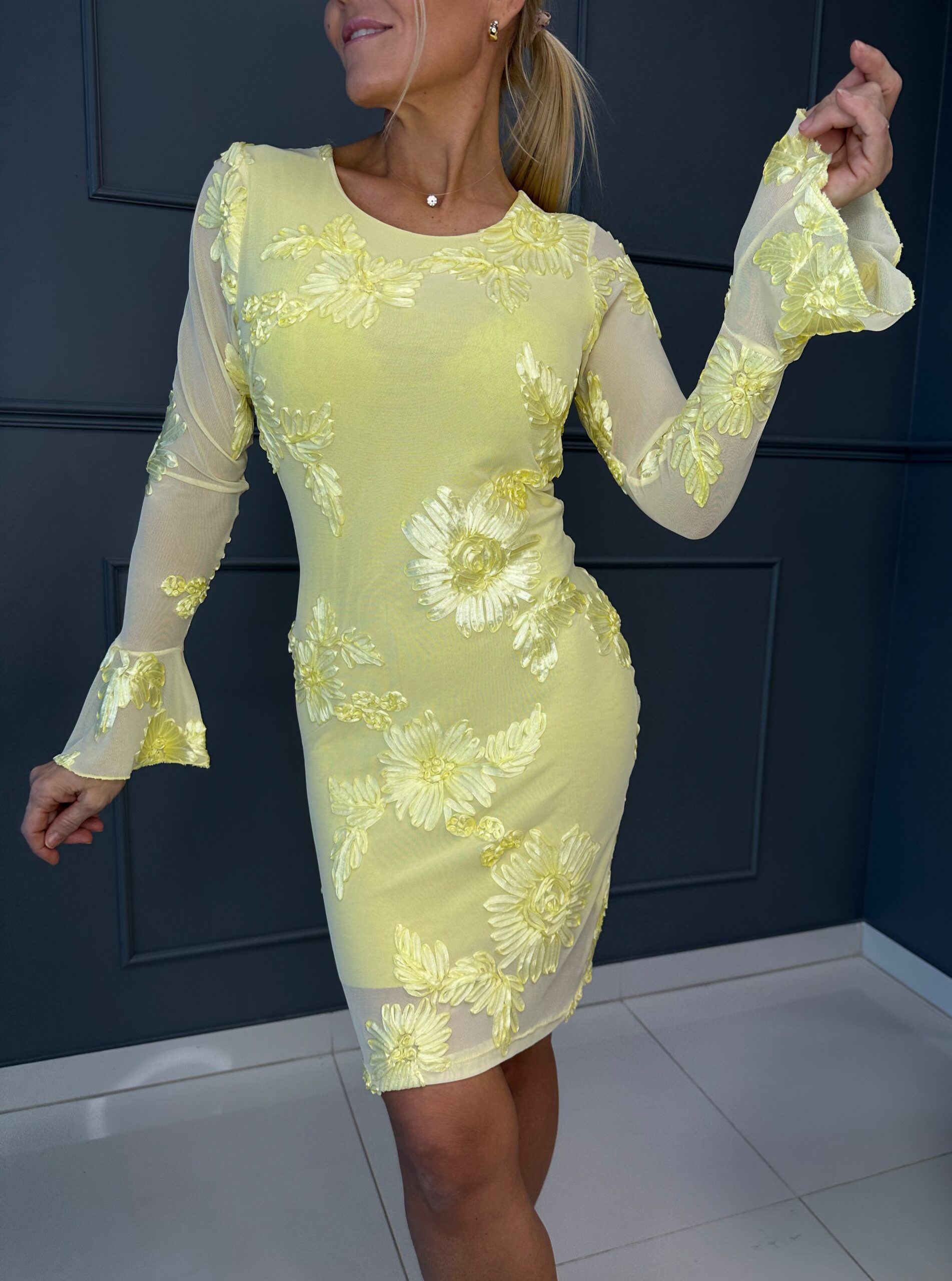 Kerge suvine kleit alusvoodriga