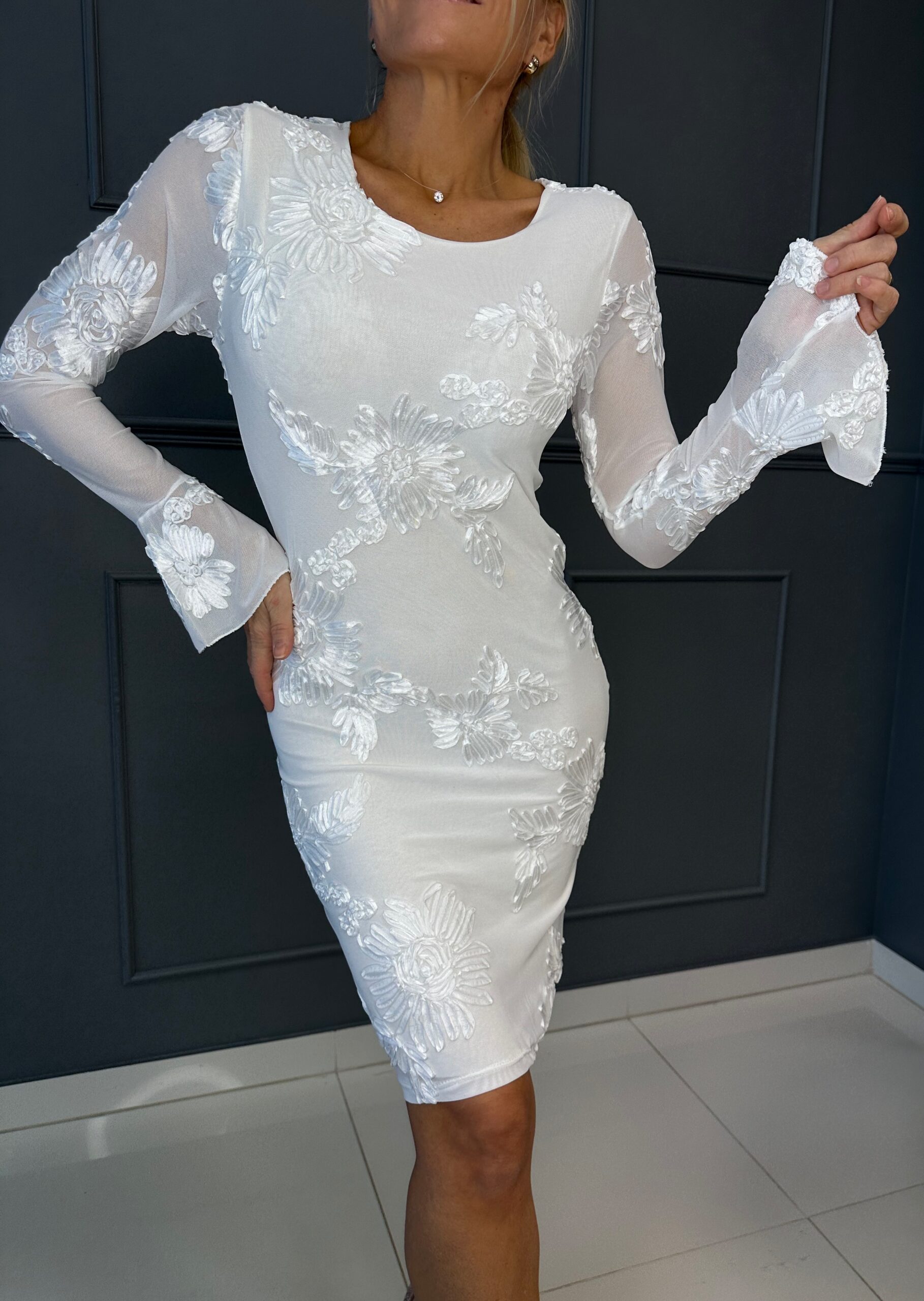 Kerge suvine kleit alusvoodriga