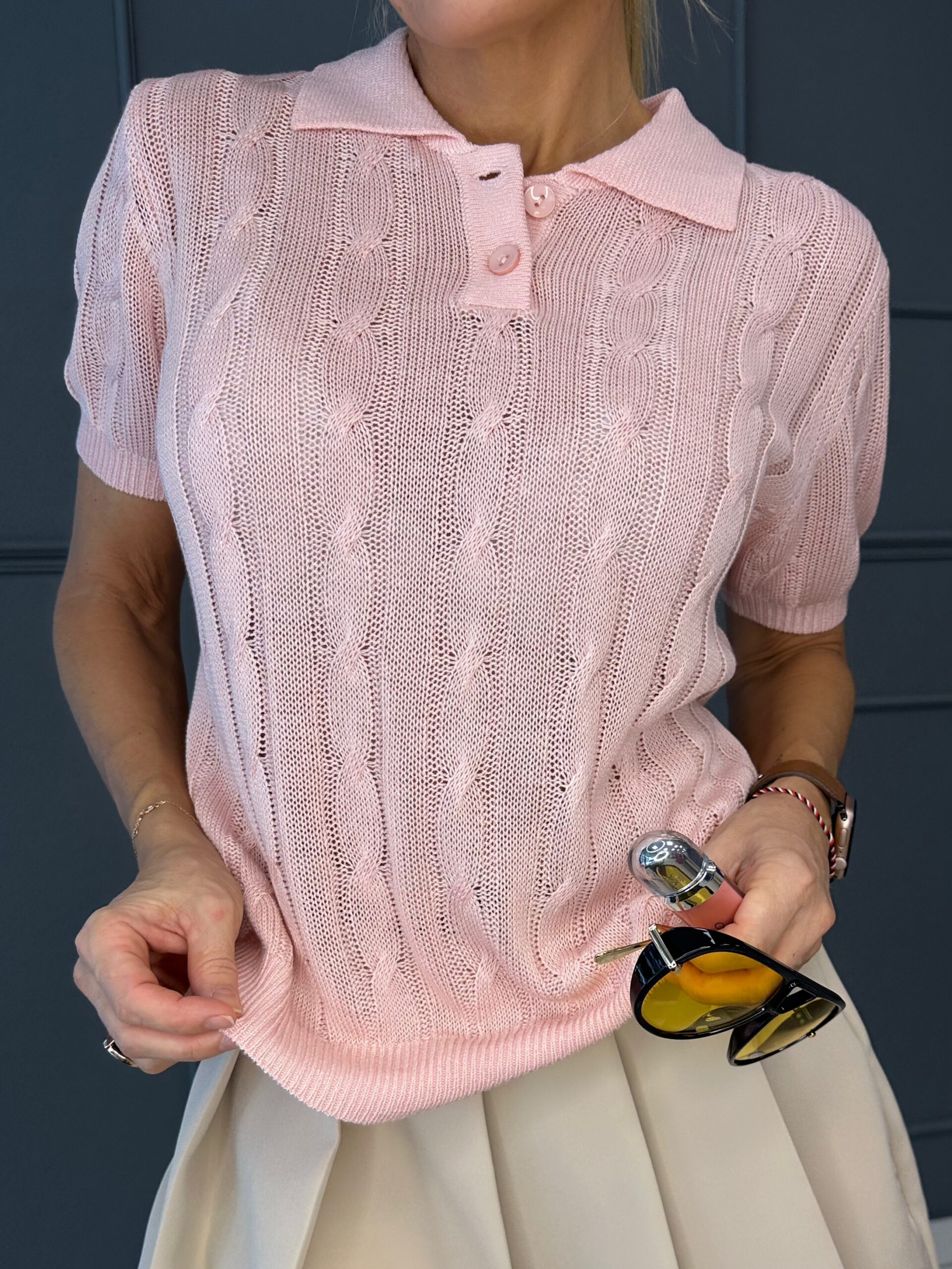 Pastelsetes toonides naiste pluus – helesinine, heleroosa, pastellkollane | XS–M