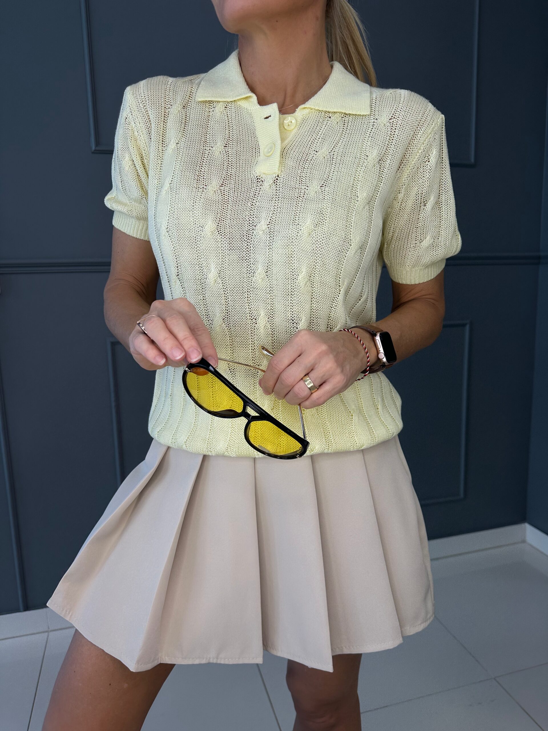 Pastelsetes toonides naiste pluus – helesinine, heleroosa, pastellkollane | XS–M