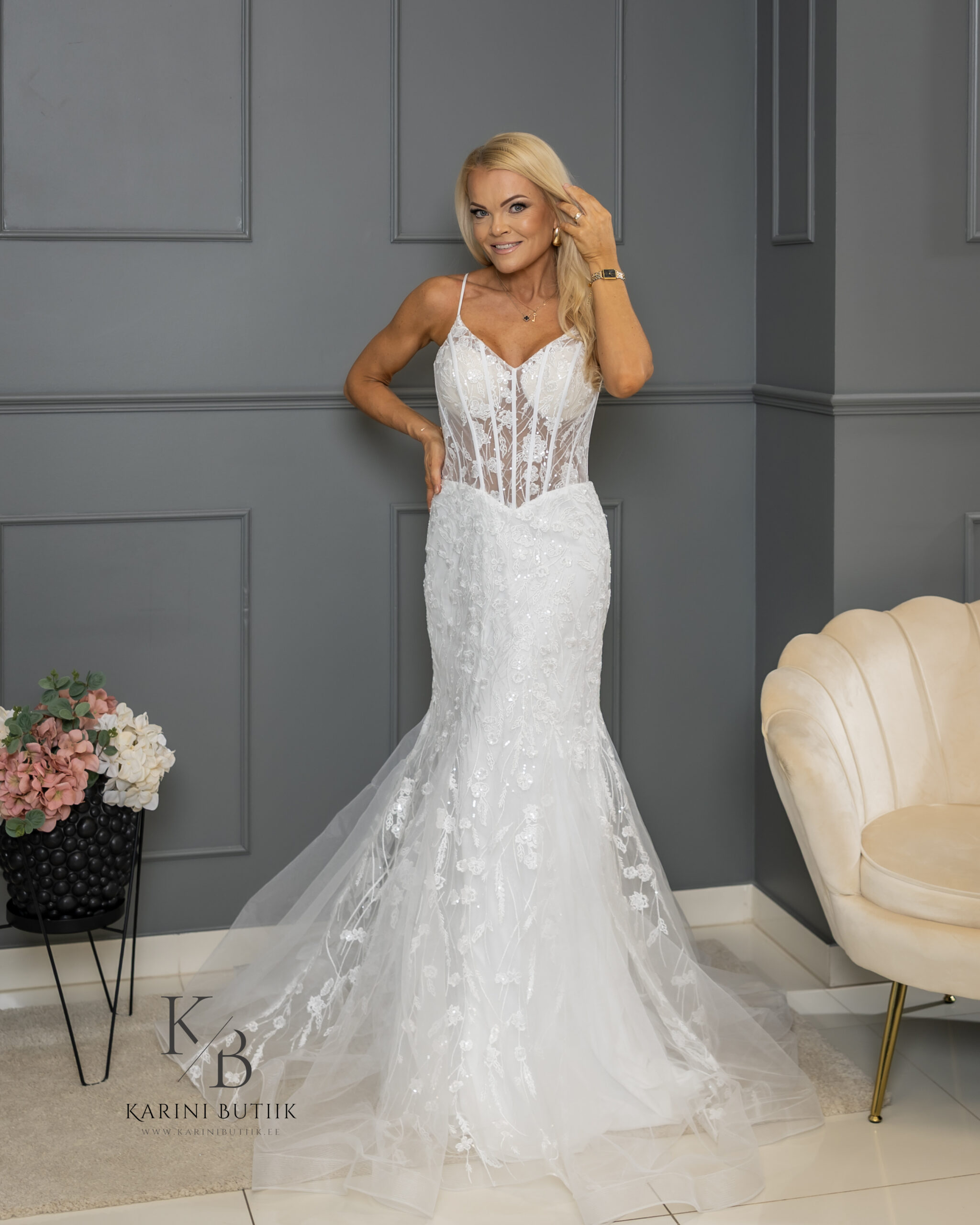 MERINEITSI LÕIKEGA LUKSUSLIK PULMAKLEIT LILIANNA - Image 3