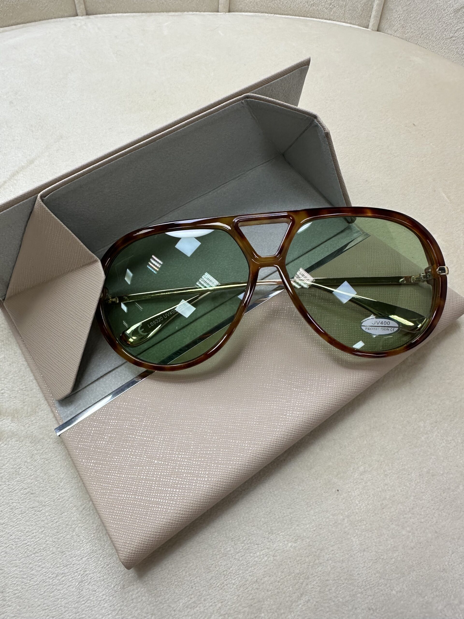 Trendy oversized sunglasses