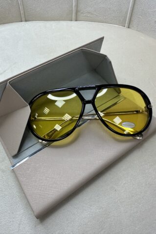 Trendikad oversized päikeseprillid