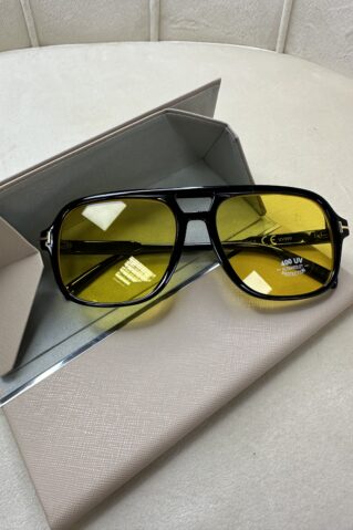 Trendikad oversized päikeseprillid – modernne