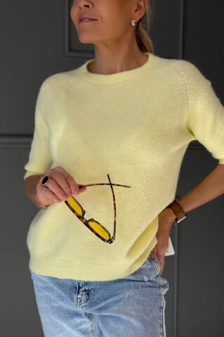 LÜHIKESTE VARRUKATEGA PEHME KAMPSUN