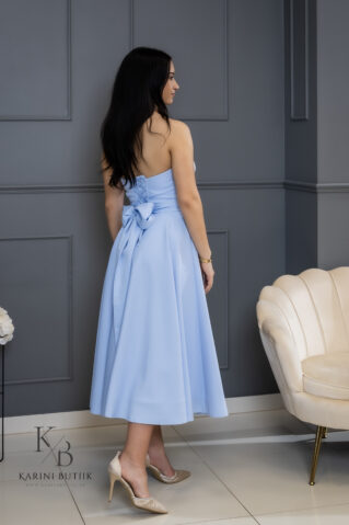 Naiselik lendlev midikleit pidulikuks sündmuseks