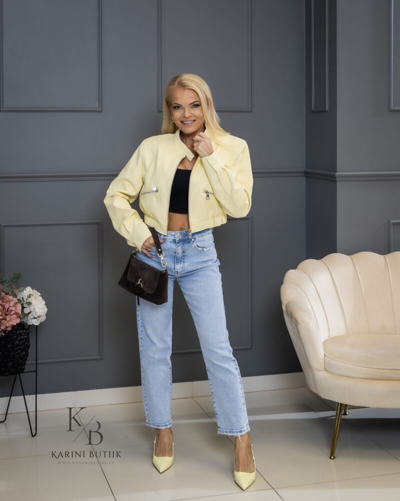 Short faux leather jacket for women