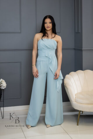 Elegantne kaheosaline pükskostüüm vabalt langevast materjalist