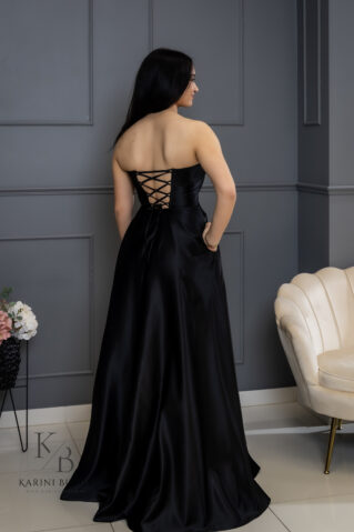 Korseti lõikega taskutega maksikleit