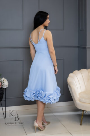 Pilkupüüdev midikleit peente õlapaeltega