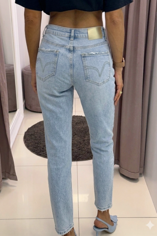 Kõrge pihaga mom-fit teksapüksid